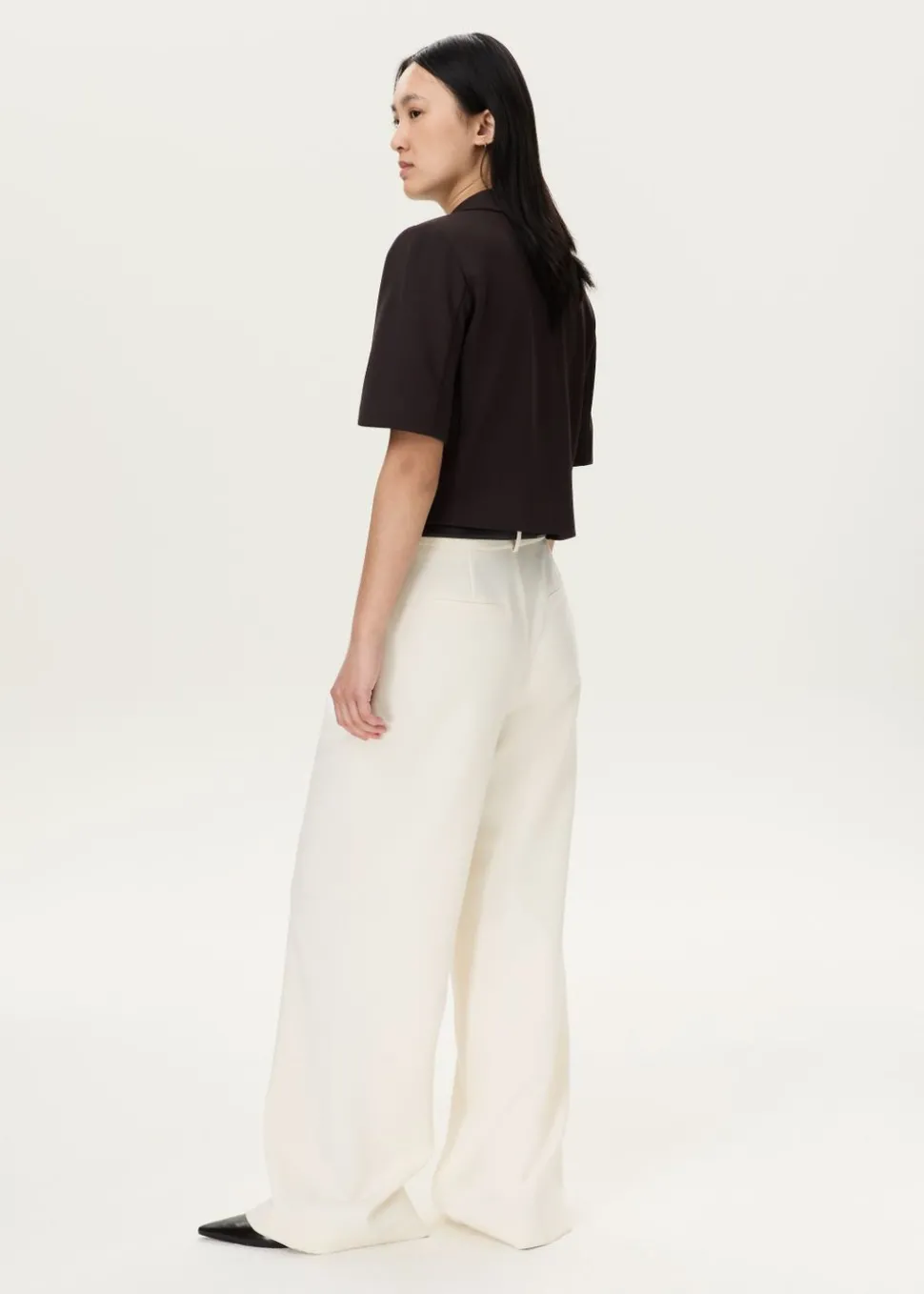 Cropped blazer