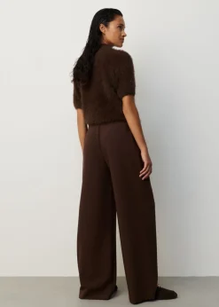 Fluffy trui met korte mouwen