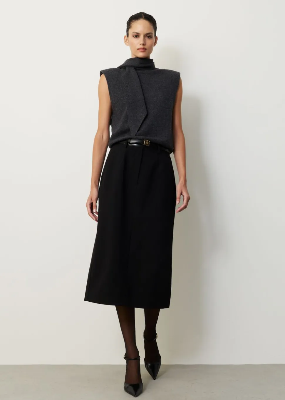 Gebreide spencer met strikdetail