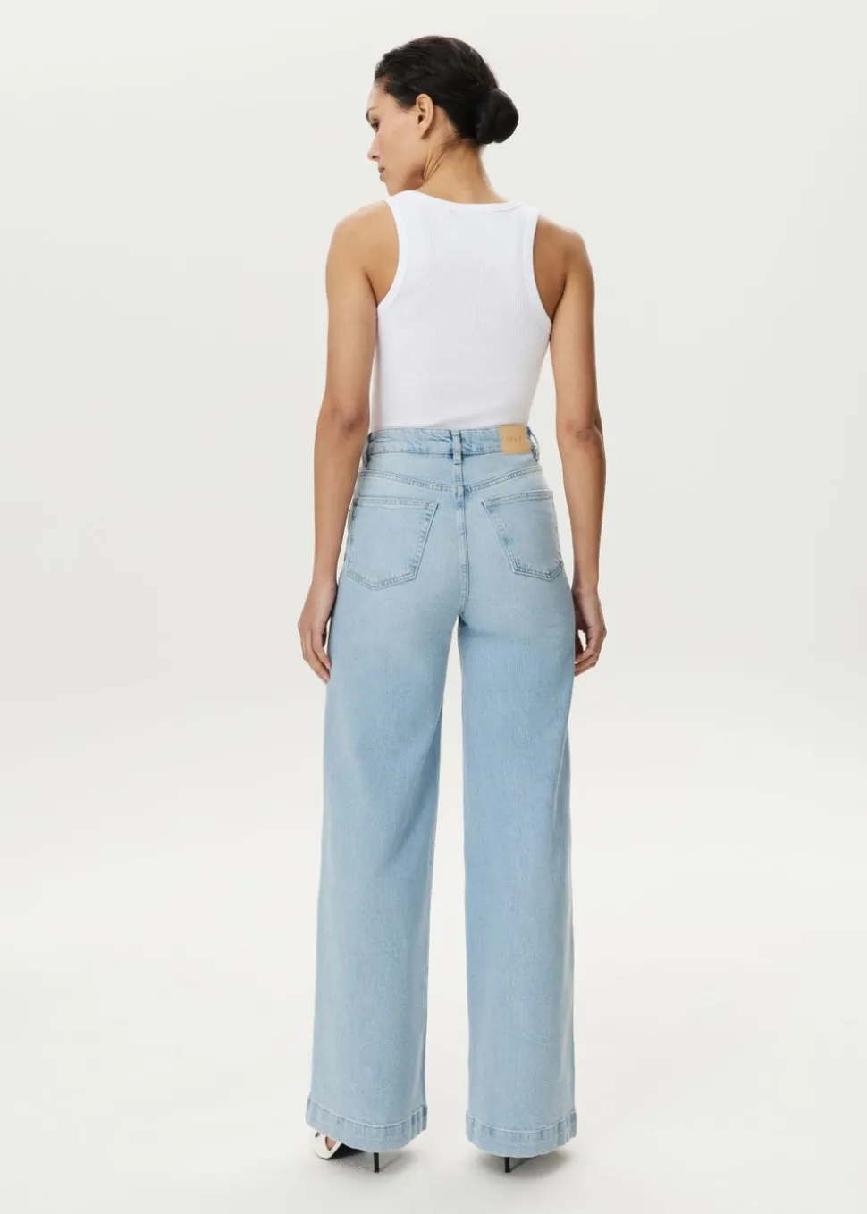 JAZZ - Wide leg jeans pintuck
