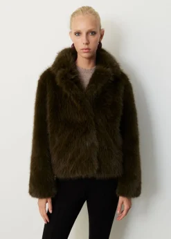 Korte faux fur jas