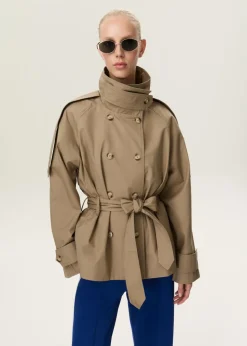 Oversized trenchcoat