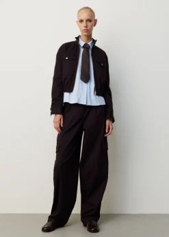Padded cargo bomber