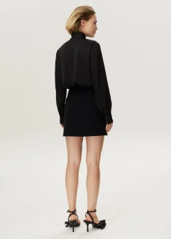 Satijnen blouse met sjaalkraag