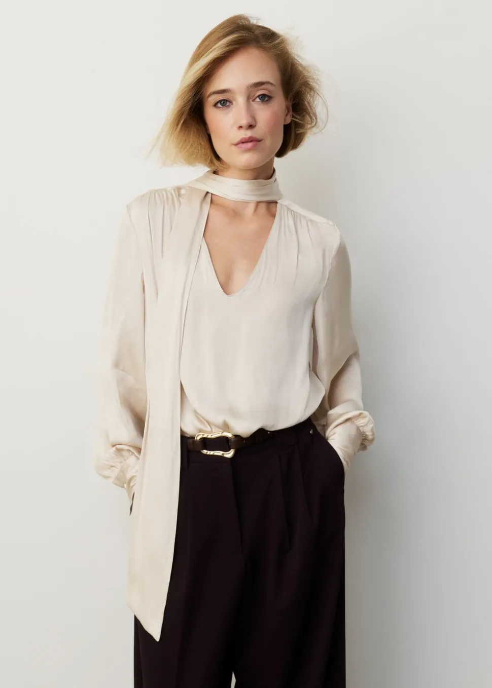 Satijnen Strikblouse